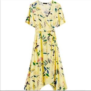 Yellow floral print Banana Republic Dress
